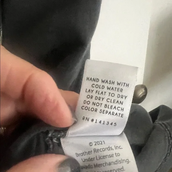 Daydreamer Black 'The Beach Boys' Graphic Tee - Picture 4 of 7